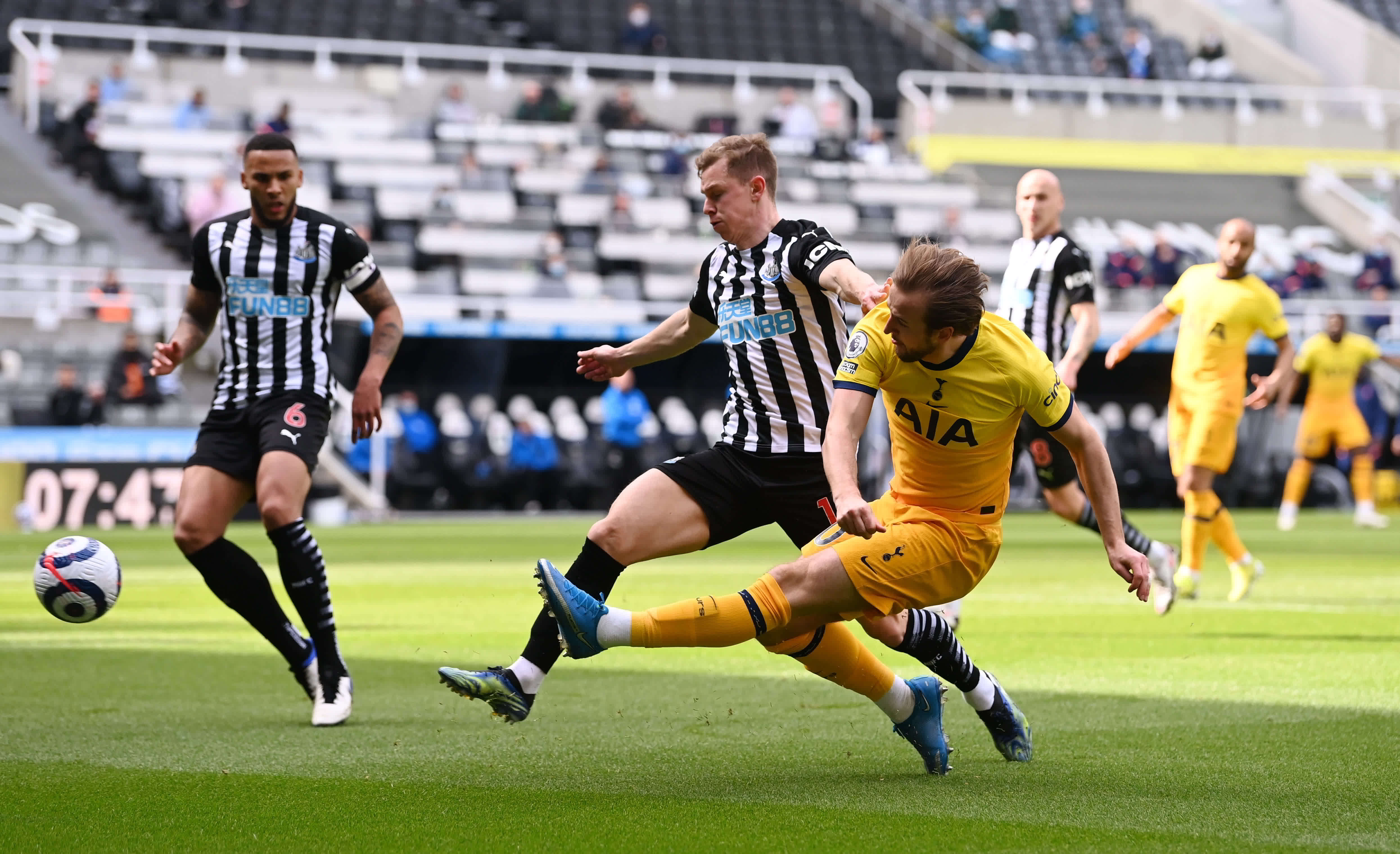 赛场发挥悬 赛场发挥悬